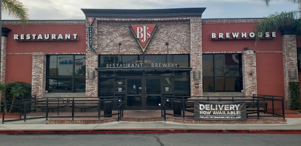 BJs Restaurant & Brewhouse | 2917 E Eastland Center Dr, West Covina, CA 91791, USA | Phone: (626) 858-0054