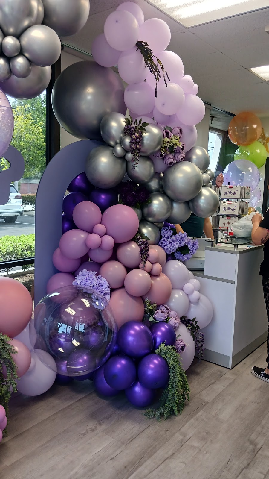 Funny Balloons California | 12010 Bloomfield Ave, Santa Fe Springs, CA 90670, USA | Phone: (562) 309-5399