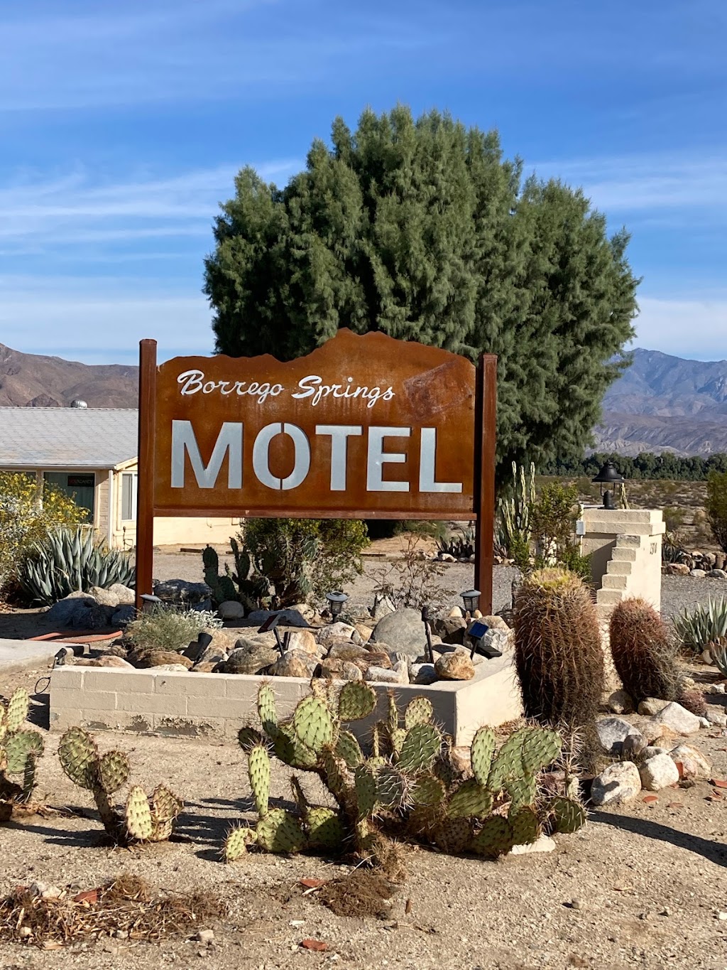 Borrego Springs Motel | 2376 Borrego Springs Rd, Borrego Springs, CA 92004, USA | Phone: (760) 767-4339