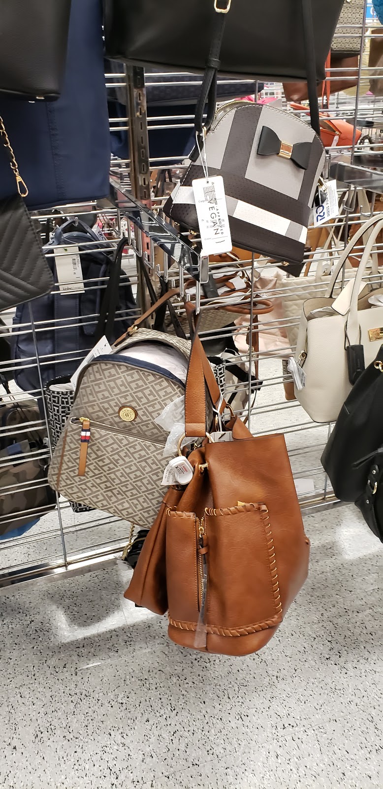 Ross Dress for Less | 13715 W Bell Rd, Surprise, AZ 85374, USA | Phone: (623) 584-2408