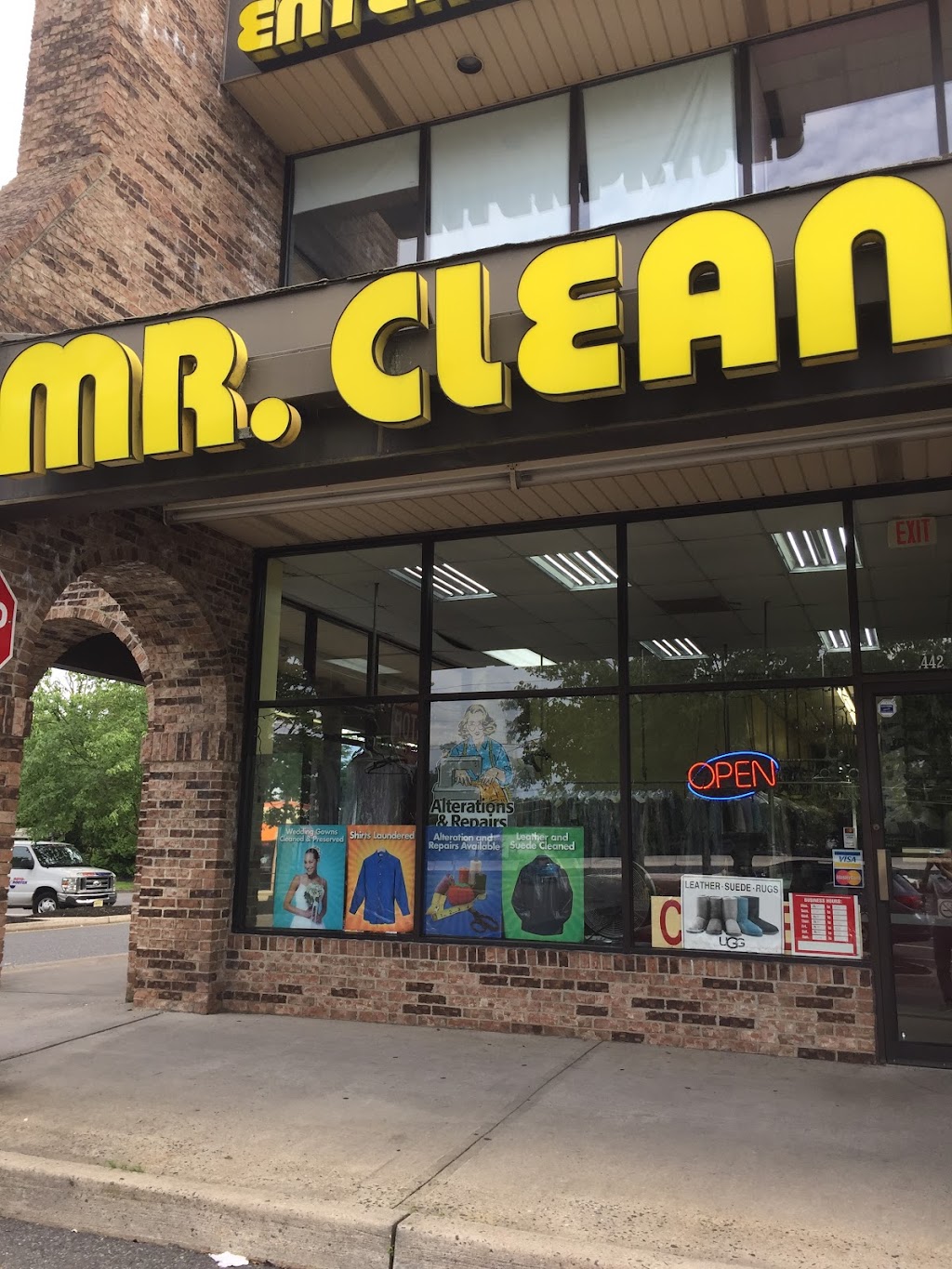 Mr Clean Dry Cleaners | 446 NJ-36, Port Monmouth, NJ 07758, USA | Phone: (732) 495-2777