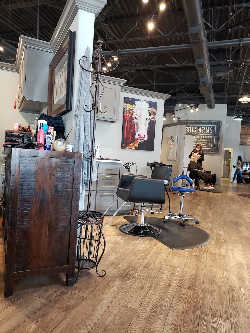 Salon West | 6323 Camp Bowie Blvd #175, Fort Worth, TX 76116, USA | Phone: (817) 378-4428