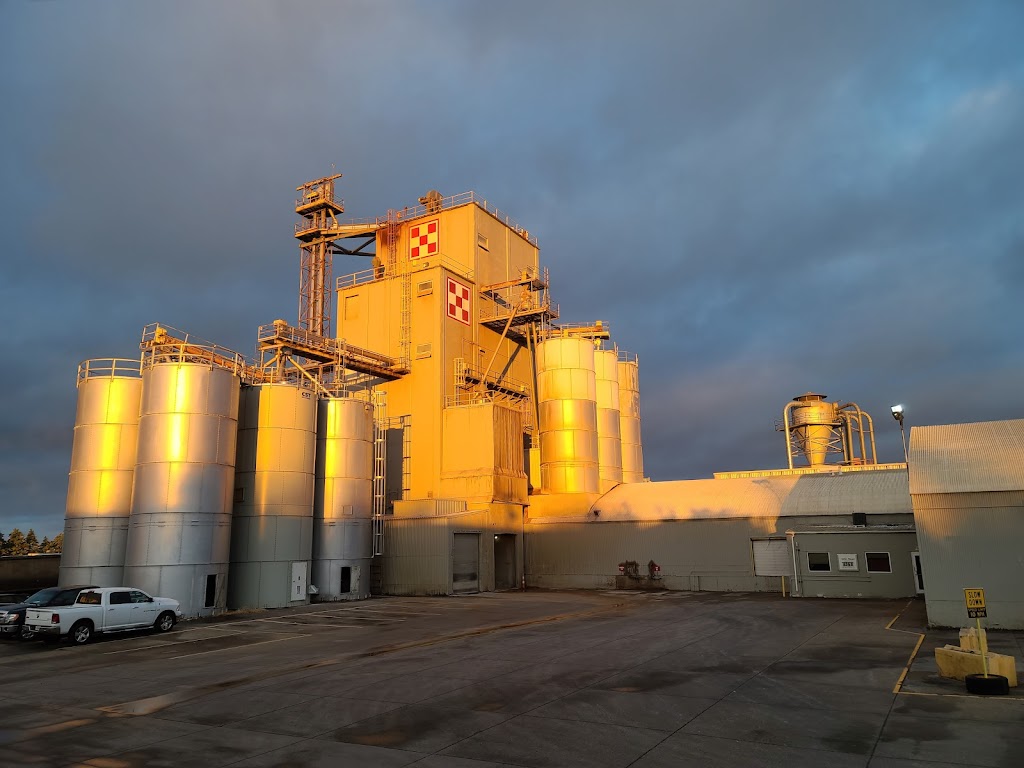 Land OLakes Purina Animal Nutrition | 330 E Cloverly Rd, Fremont, NE 68025, USA | Phone: (402) 721-8582