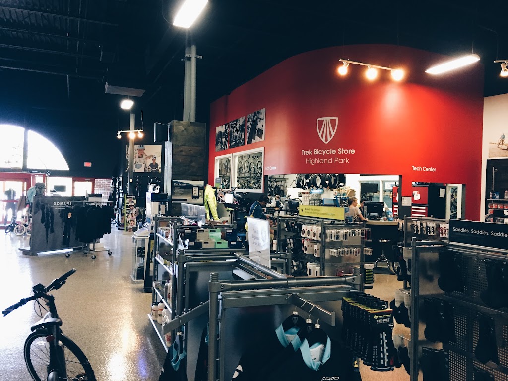 Trek Bicycle Store of Highland Park | 1925 Skokie Valley Rd, Highland Park, IL 60035, USA | Phone: (847) 433-8735