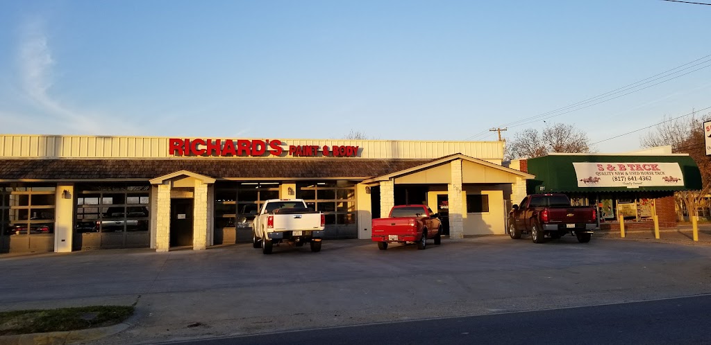 Richards Paint & Body | 509 N Main St, Cleburne, TX 76033, USA | Phone: (817) 645-4115