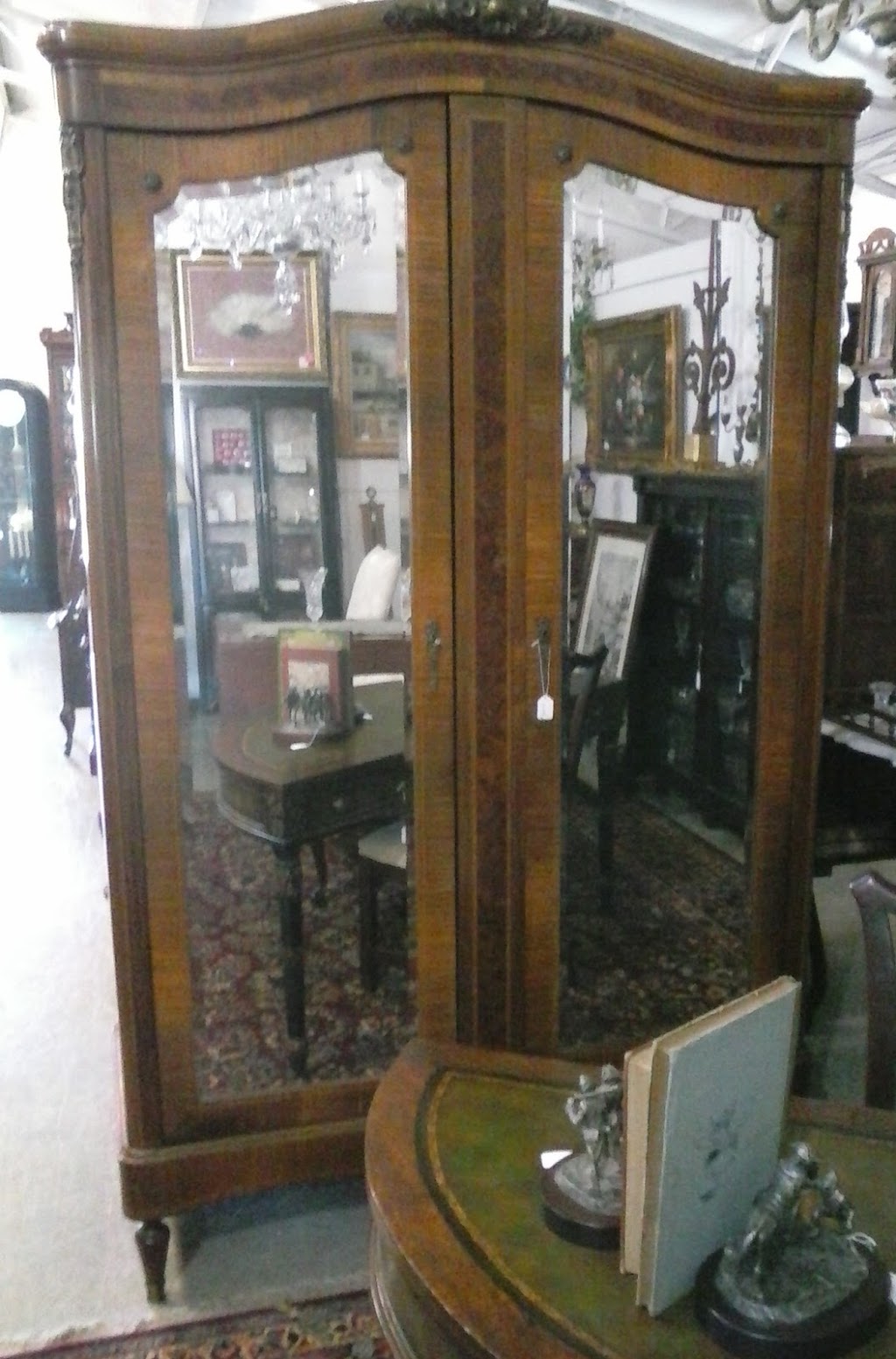 Katies Antiques | 268 Bett Rd, Coldwater, MS 38618, USA | Phone: (662) 233-4664