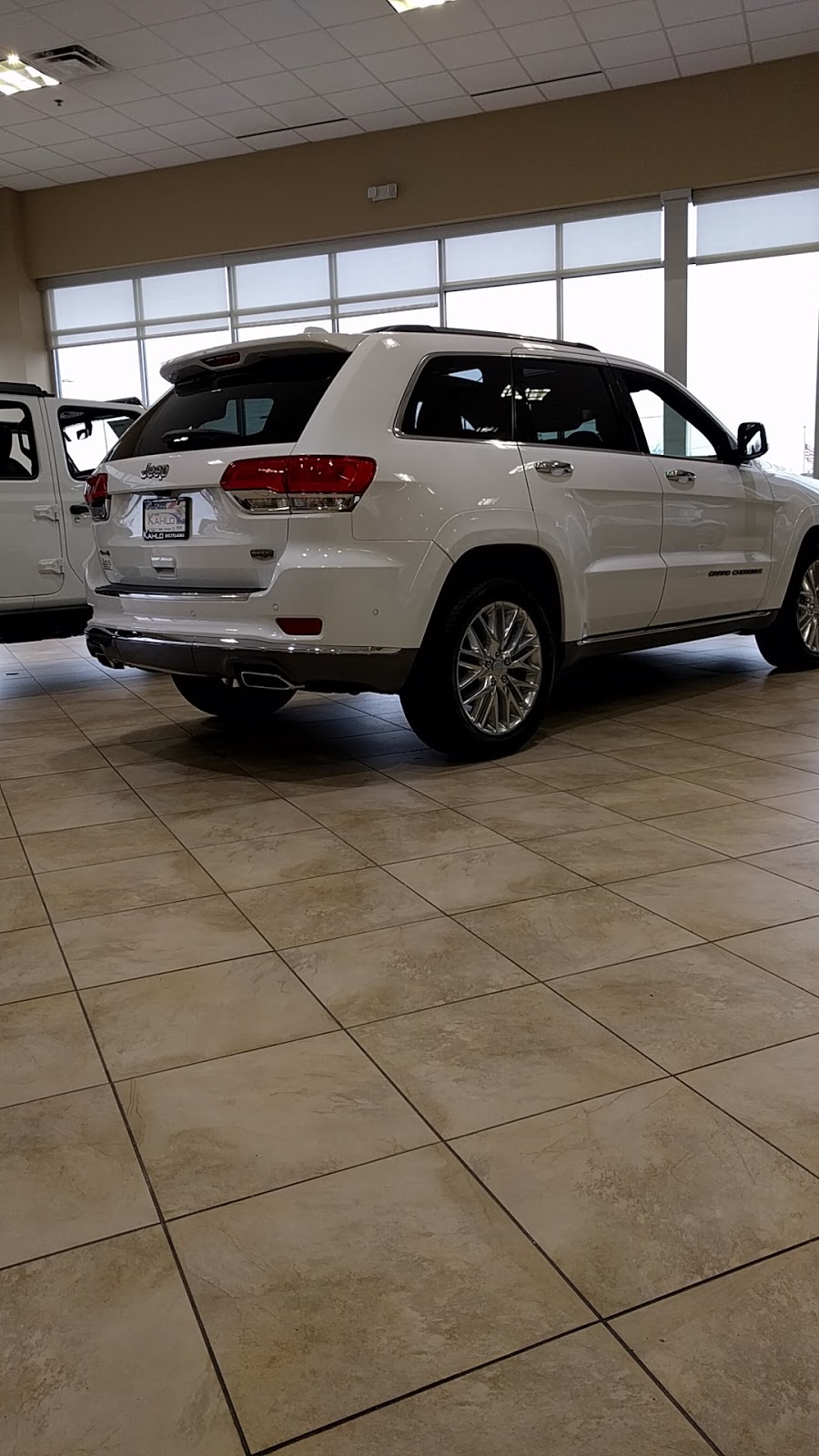 Kahlo Chrysler Dodge Jeep Ram | 9900 Pleasant St, Noblesville, IN 46060, USA | Phone: (317) 773-6363