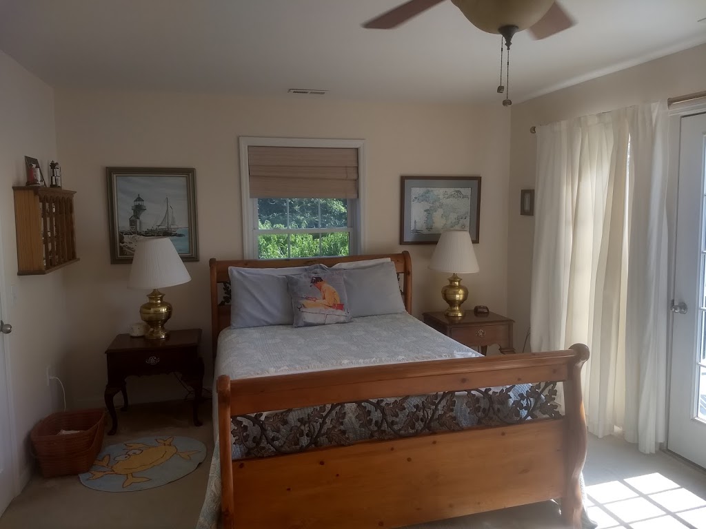 The Baywood Bed and Breakfast | 31400 Latimers Bluff Rd, Cape Charles, VA 23310, USA | Phone: (269) 753-9371