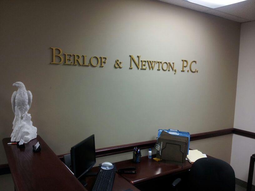 Berlof & Newton, Attorneys at Law, P.C. | 4144 N US 75-Central Expy 1000 #600, Dallas, TX 75204, USA | Phone: (214) 827-2800