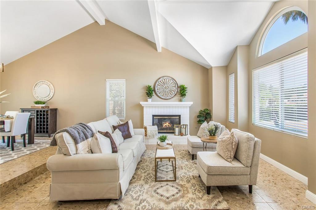 Staging Method | 7331 Shelby Pl, Rancho Cucamonga, CA 91739 | Phone: (951) 662-6823