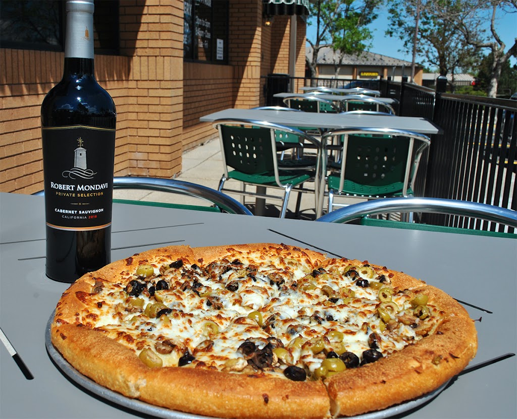 Frontroom Pizza | 13795 W Jewell Ave, Lakewood, CO 80228 | Phone: (303) 969-8880