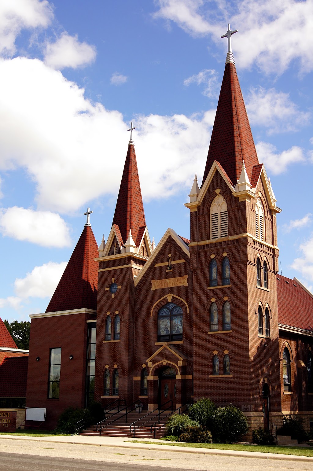 Friedens Ev Lutheran Church | 28983 181st Ave, New Prague, MN 56071, USA | Phone: (952) 758-2828