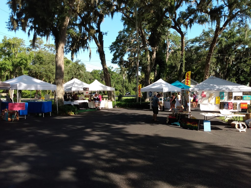 Palmetto Walk Shopping Village | 4924 1st Coast Hwy, Fernandina Beach, FL 32034, USA | Phone: (904) 321-0588