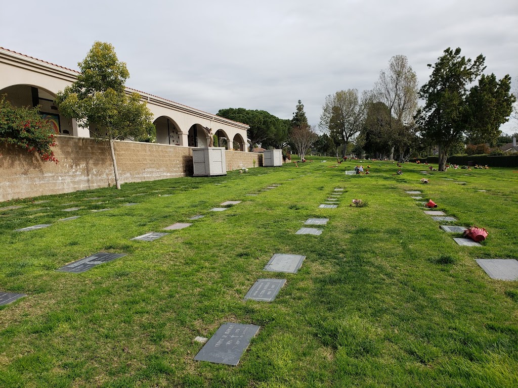 Ascension Cemetery | 24754 Trabuco Rd, Lake Forest, CA 92630, USA | Phone: (949) 837-1331