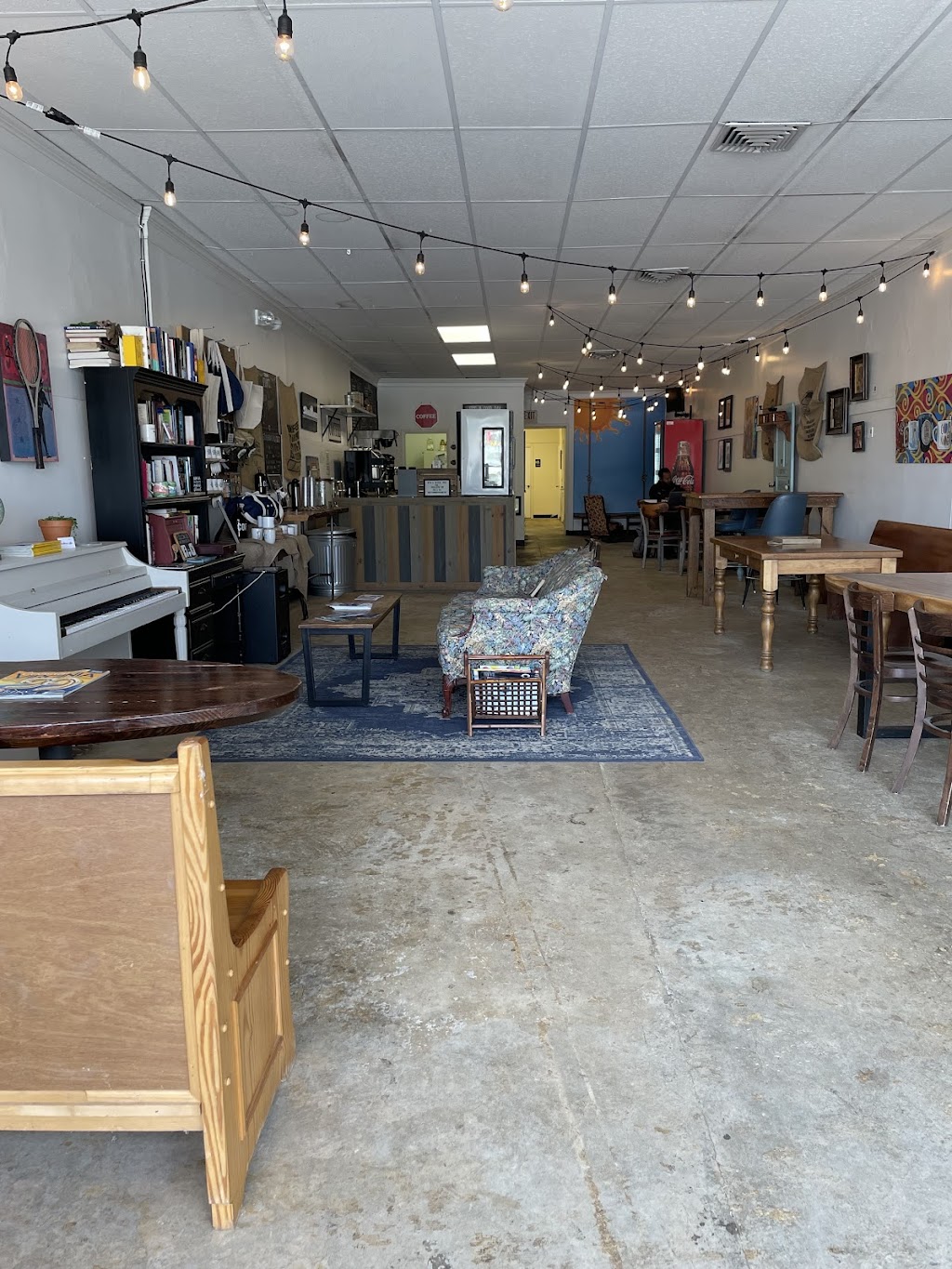 StoreHouse Coffee | 107 E 2nd Ave, Franklin, VA 23851, USA | Phone: (757) 571-0042