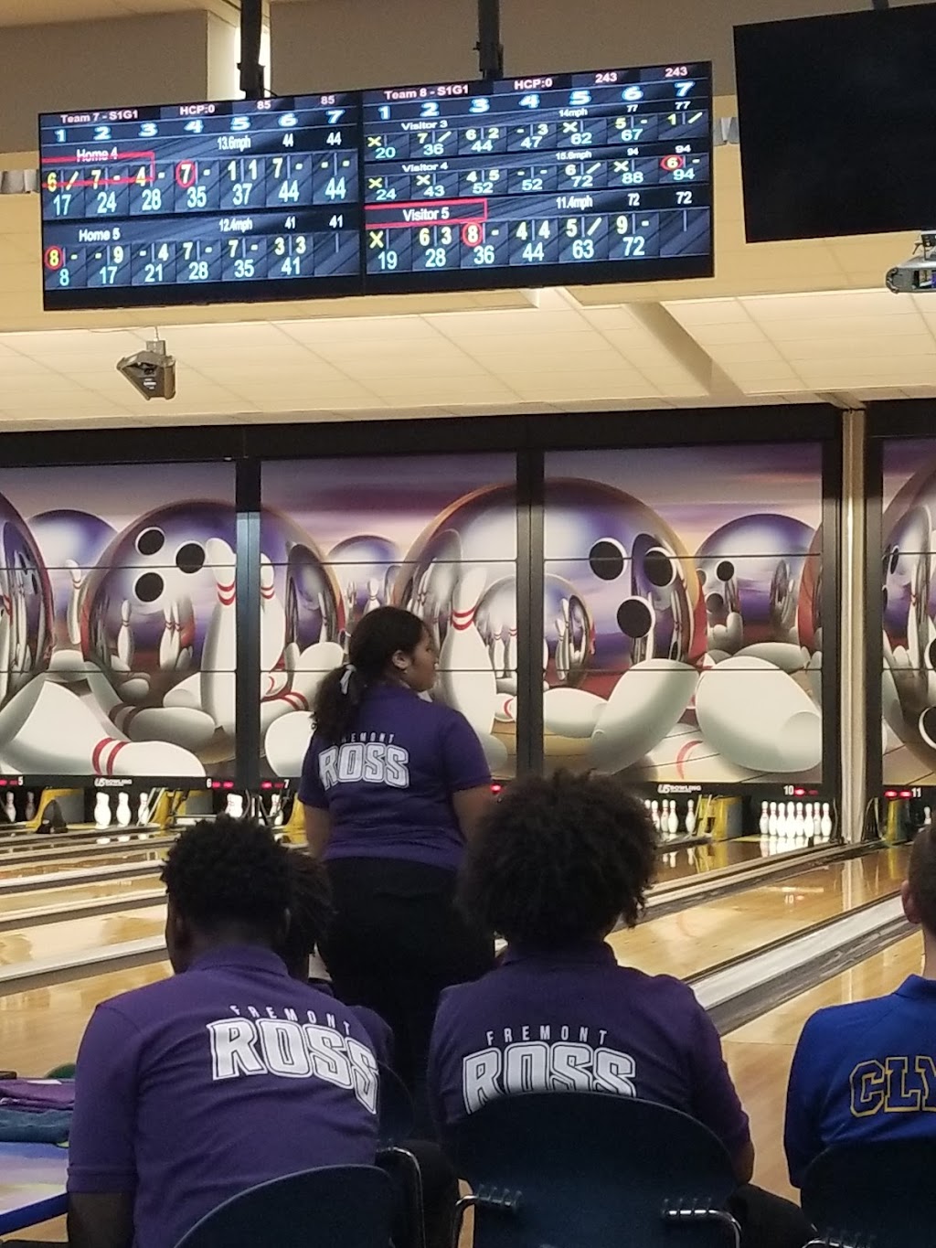 Plaza Lanes | 2641 E State St, Fremont, OH 43420, USA | Phone: (419) 332-1192