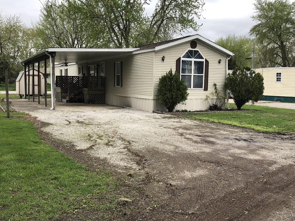 Three Acre Court Mobile Home & RV Park | 20391 Staunton Rd, Staunton, IL 62088, USA | Phone: (618) 710-6540