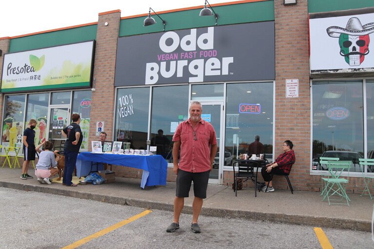 Odd Burger | 13458 Tecumseh Rd E, Windsor, ON N8N 3N7, Canada | Phone: (226) 676-0624