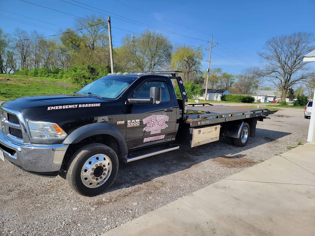 Buhls Towing | 419 E McAllister St, Lebanon, IL 62254, USA | Phone: (618) 750-8470