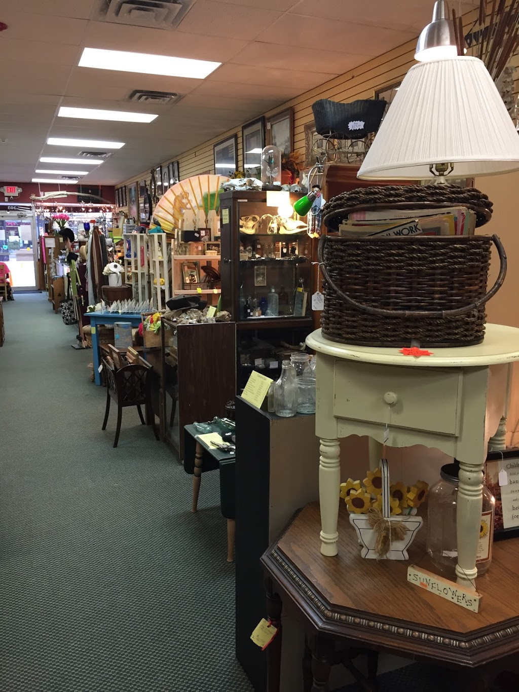 Vintage Inspirations | 203 2nd St E, Hastings, MN 55033, USA | Phone: (651) 437-4377