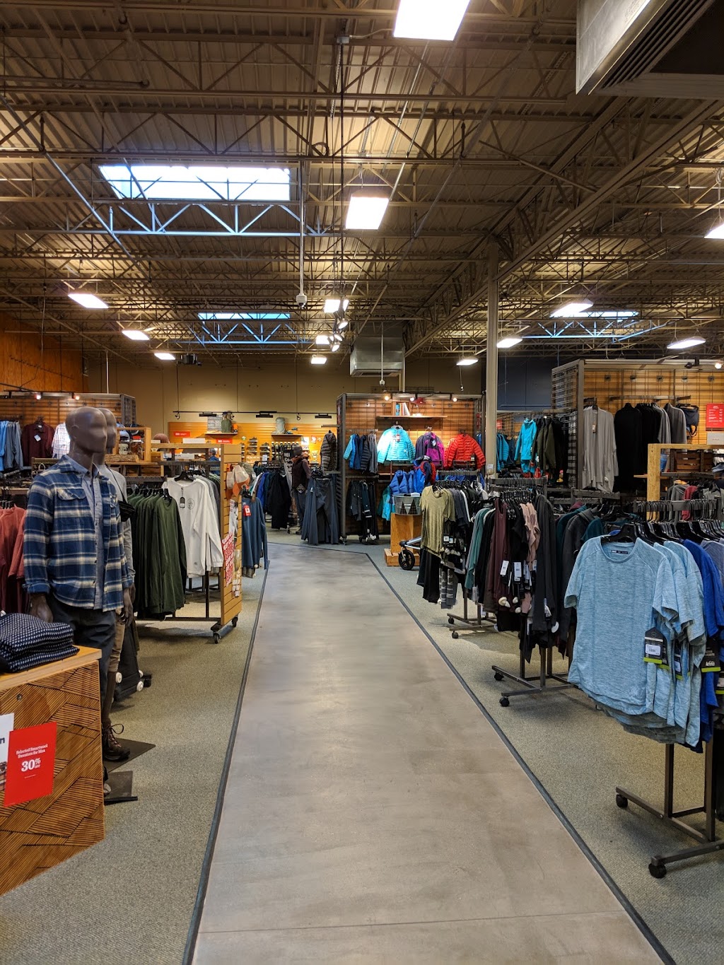 REI | 2424 Preston Rd, Plano, TX 75093, USA | Phone: (972) 985-2241