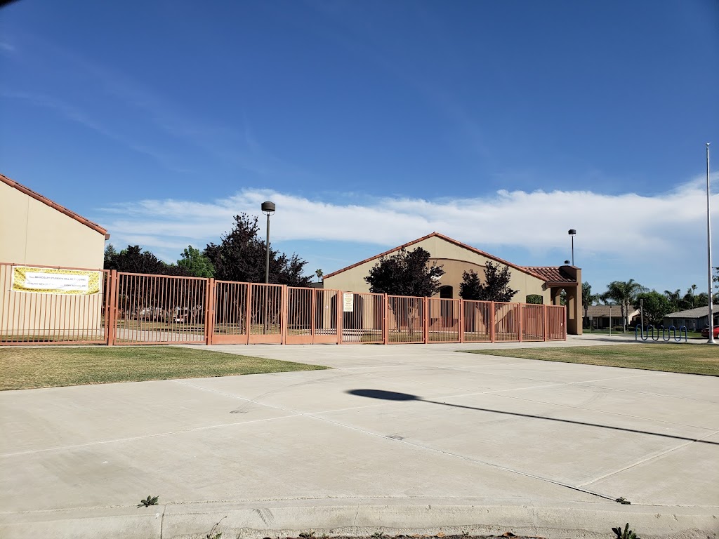 San Lauren Elementary School | 5210 Victor St, Bakersfield, CA 93308, USA | Phone: (661) 393-5511