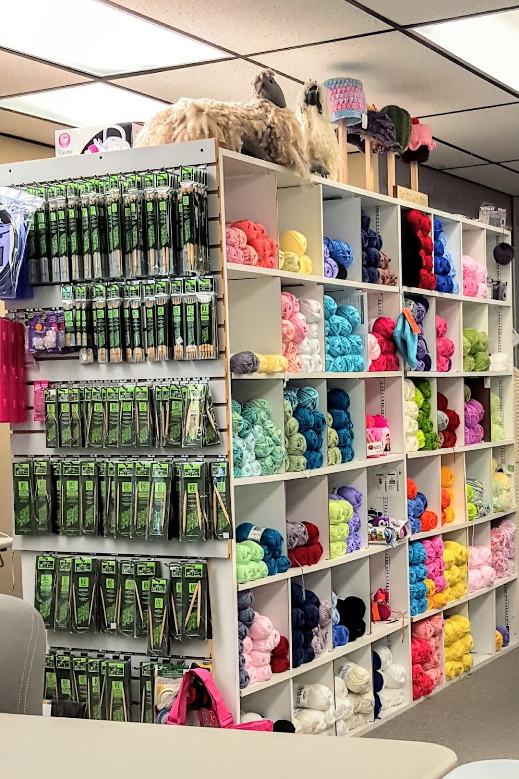 Creekside Fabrics & Quilts | 237 E Main St, Arcade, NY 14009, USA | Phone: (585) 492-4226