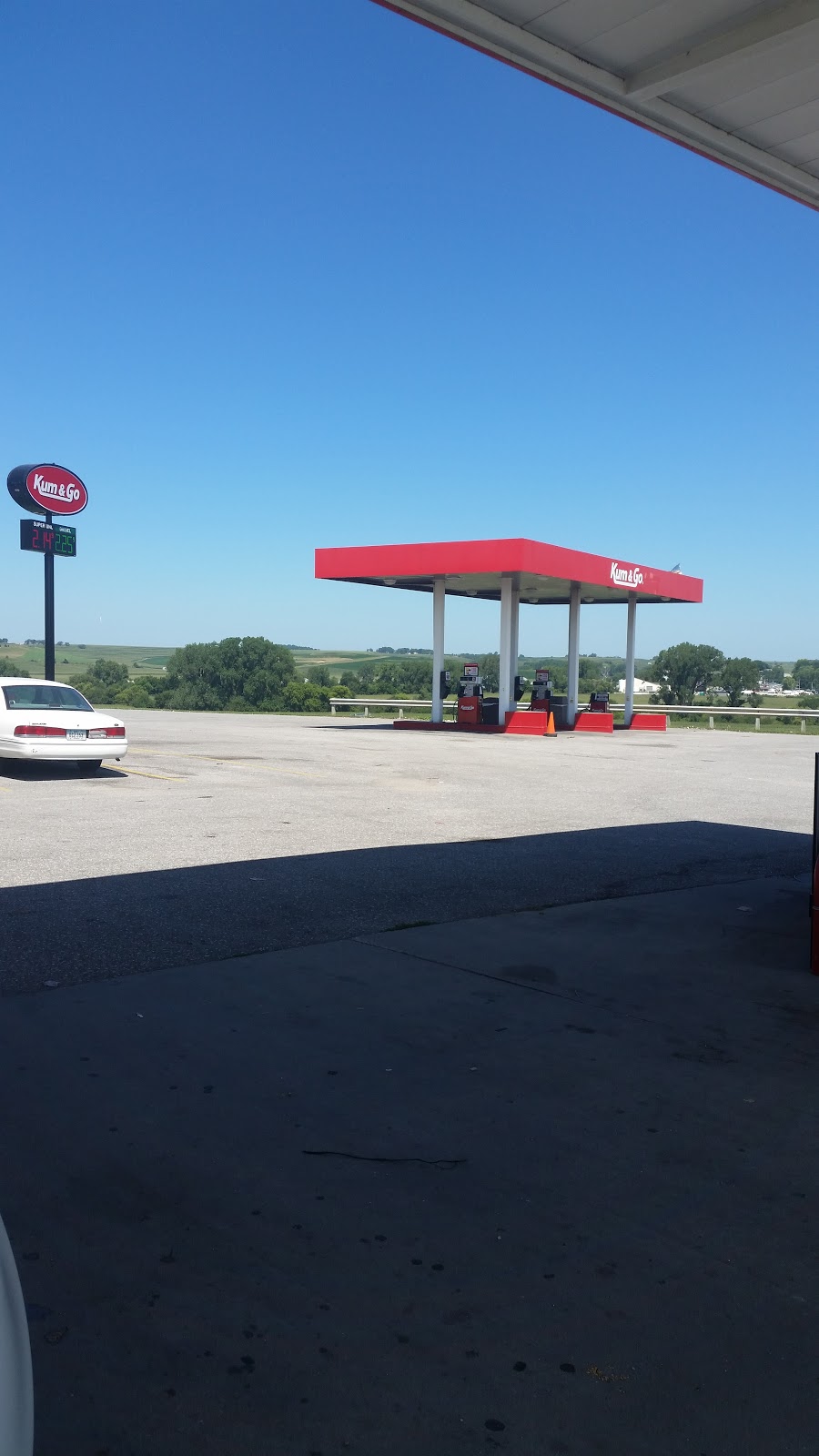 Kum & Go | 29356 298th St, Neola, IA 51559, USA | Phone: (712) 485-2153