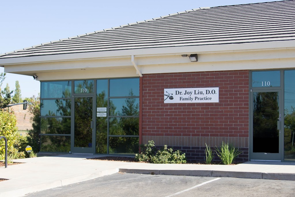 Healthy Living Primary Care | 2545 E Bidwell St STE 110, Folsom, CA 95630, USA | Phone: (916) 983-8868