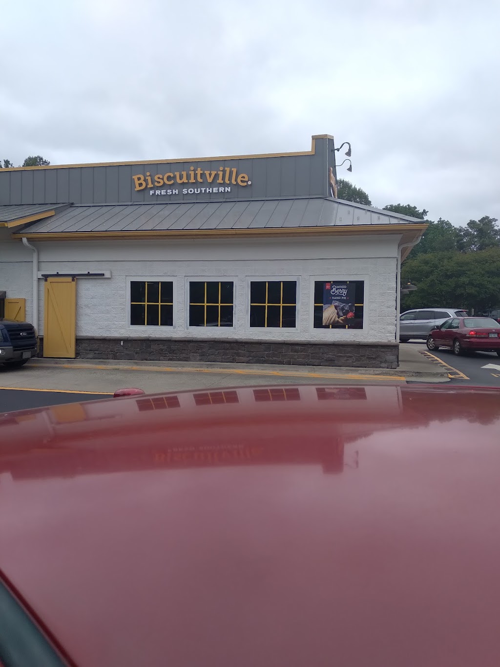 Biscuitville | 832 S 5th St, Mebane, NC 27302 | Phone: (919) 563-8498