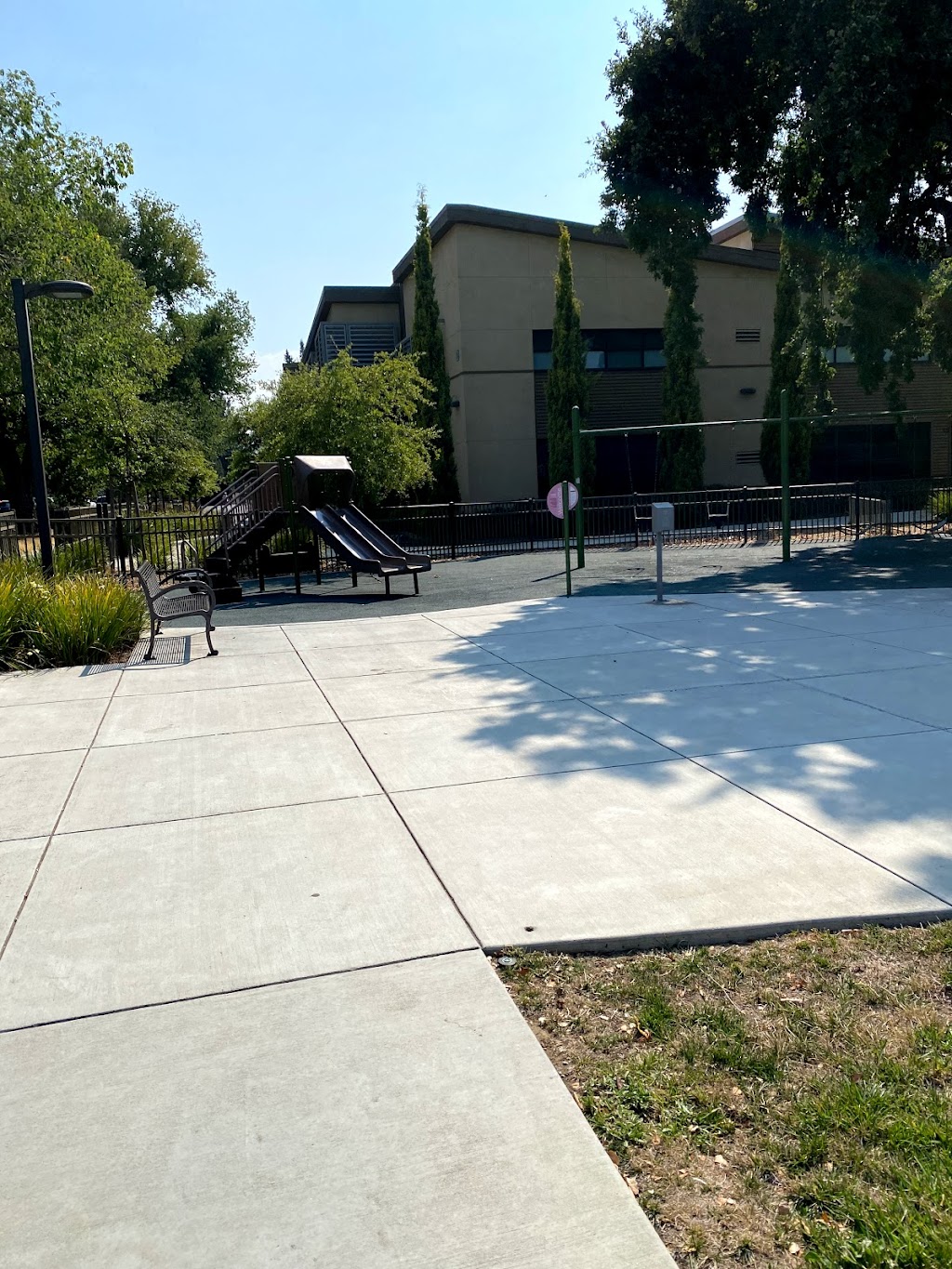 Tinker Park | 1550 Santa Cruz Ave, Menlo Park, CA 94025, USA | Phone: (650) 330-2239