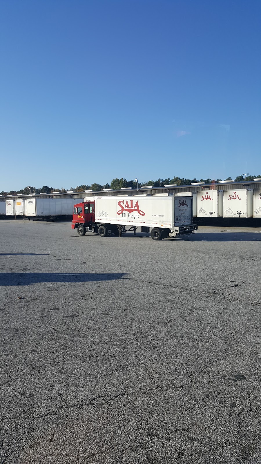 Saia LTL Freight - moving company  | Photo 7 of 10 | Address: 2765 Anvilblock Rd, Ellenwood, GA 30294, USA | Phone: (404) 635-5000