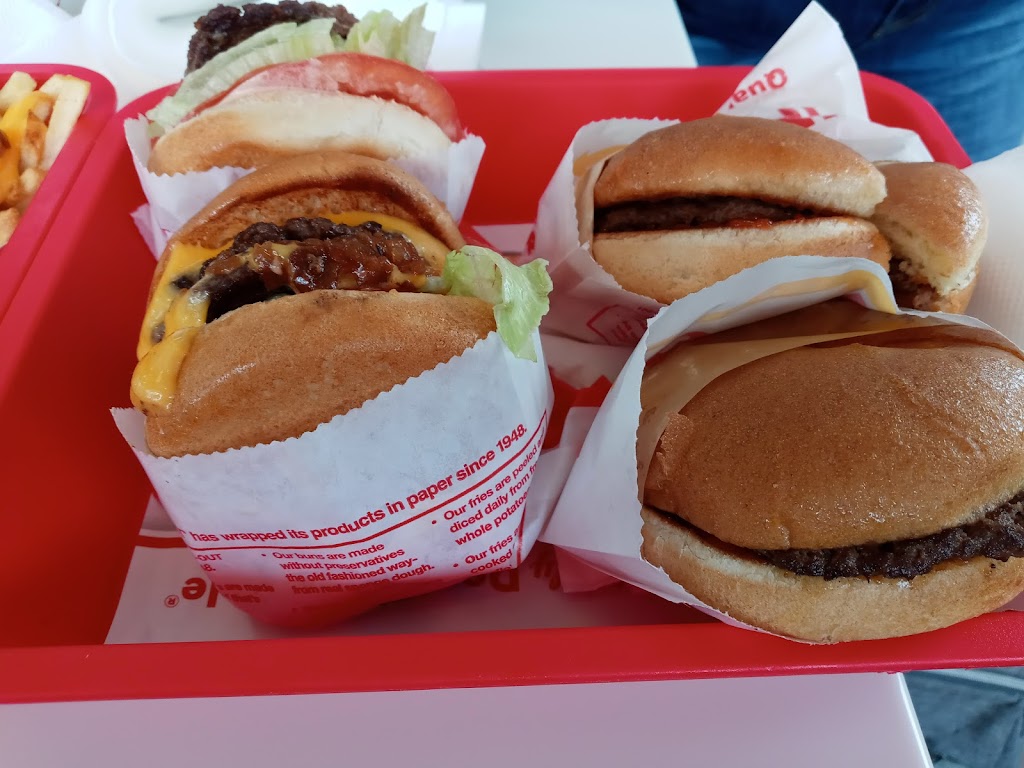 In-N-Out Burger | 4251 N Interstate Hwy 35 North, Round Rock, TX 78664, USA | Phone: (800) 786-1000