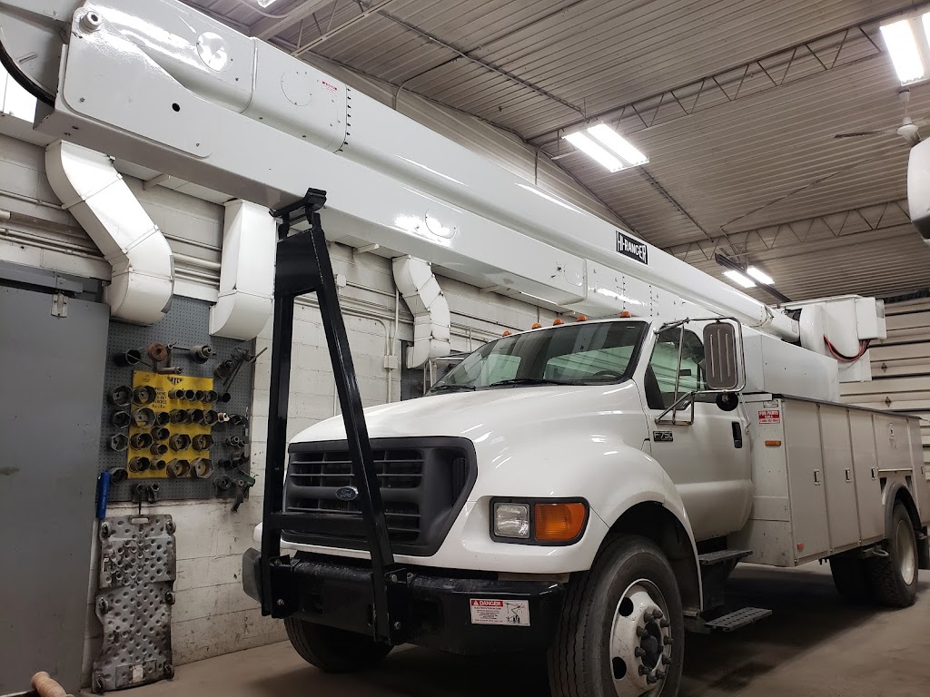 Heavy Truck & Equipment Repair | 1181 IN-9 #57, Columbia City, IN 46725, USA | Phone: (260) 244-6045