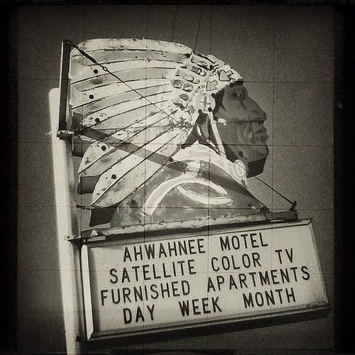 Ahwahnee Motel | 8500 E Colfax Ave, Denver, CO 80220, USA | Phone: (303) 329-3076