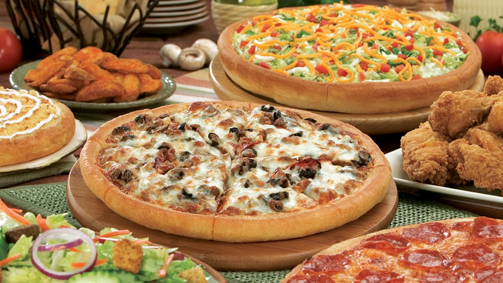 Godfathers Pizza | 4701 S Custer Rd Ste 400, McKinney, TX 75070, USA | Phone: (214) 856-3338