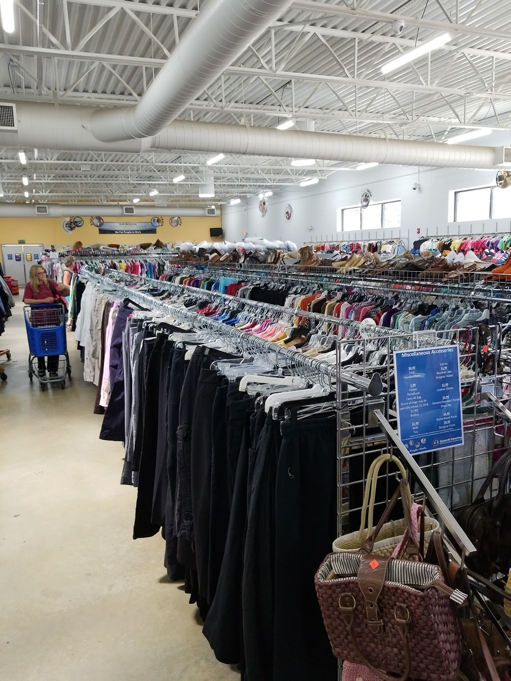 Triad Goodwill Store & Donation Center | 6625 NC-135, Mayodan, NC 27027, USA | Phone: (336) 548-2481