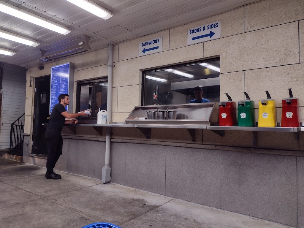 Oregon Steaks | 2654 S 10th St, Philadelphia, PA 19148, USA | Phone: (267) 928-3338