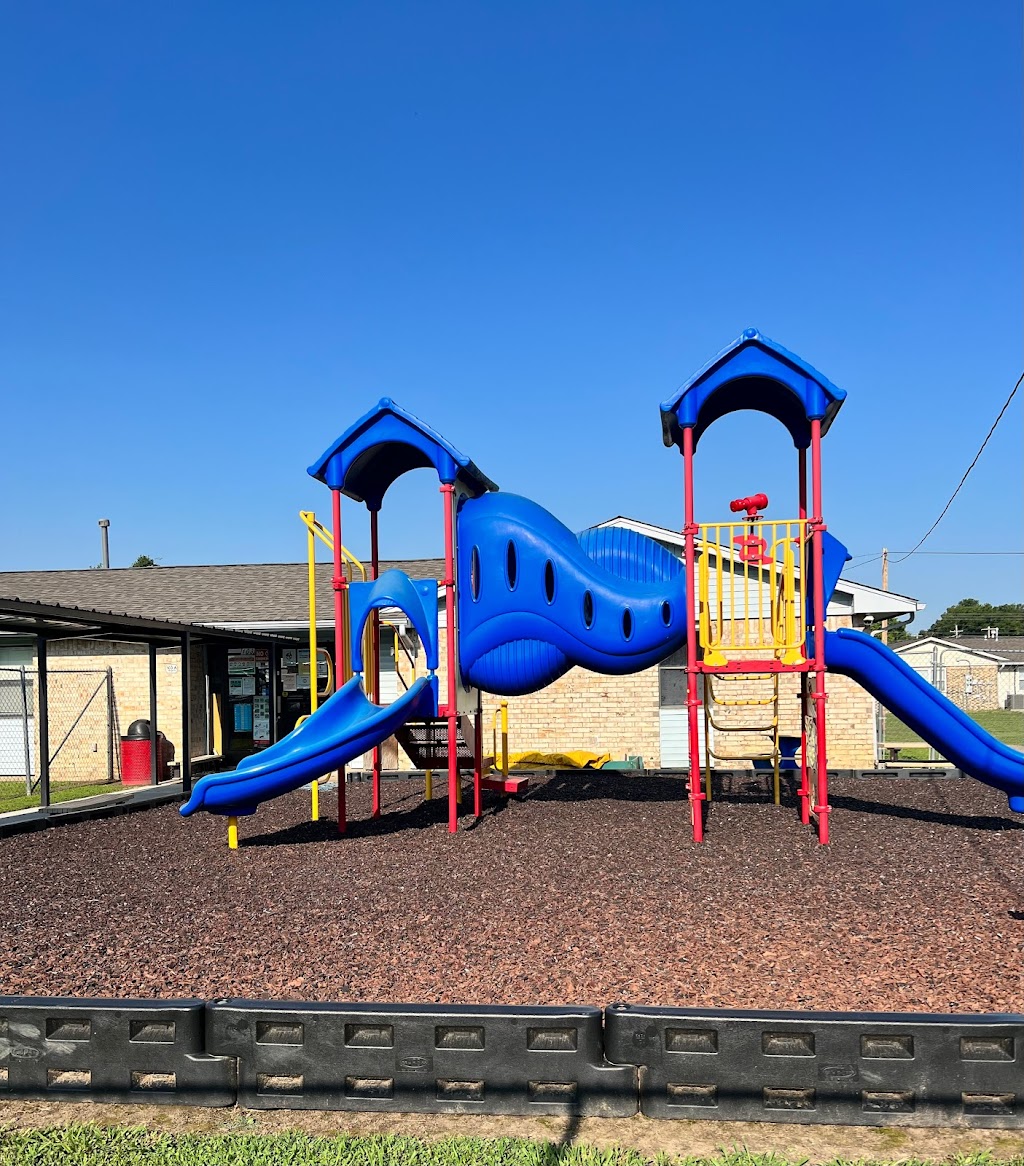 Okemah Creek Nation Head Start | 103 Hiyak Po St, Okemah, OK 74859, USA | Phone: (918) 623-2000