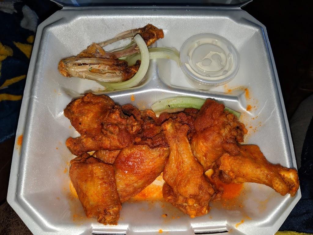 Richies Hot Wings | 2934 US-31W, White House, TN 37188, USA | Phone: (615) 672-2491