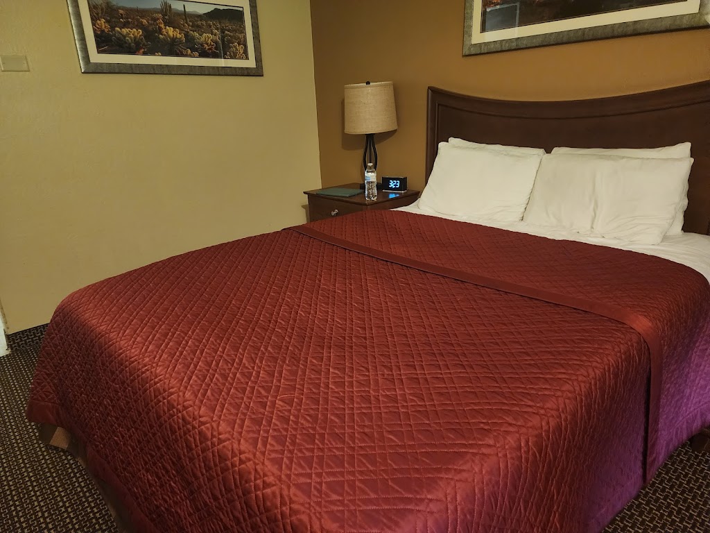 Desert Hideaway Inn | Gila Bend, AZ 85337, USA | Phone: (928) 683-2911