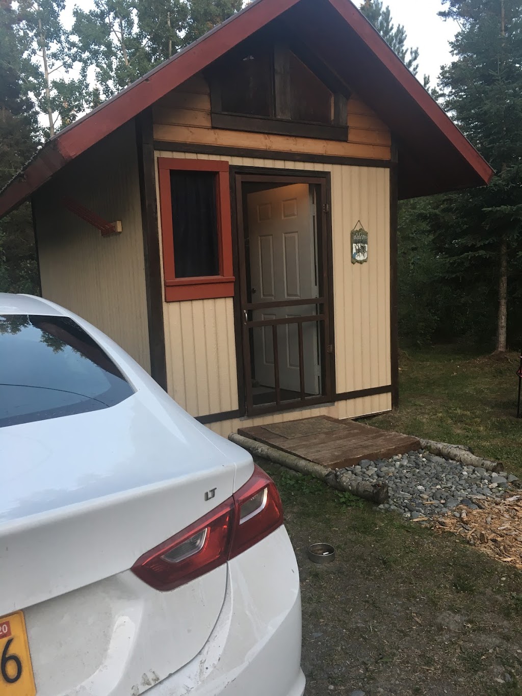 Heavens Little Acre Bed & Breakfast | 34420 Thorpe Ct, Sterling, AK 99672, USA | Phone: (907) 262-6384