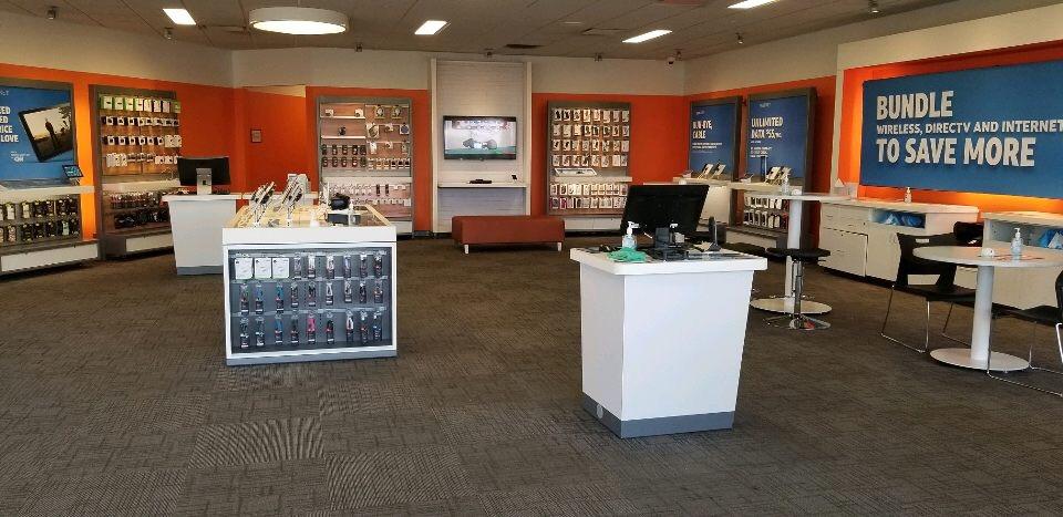 AT&T Store | 100 Kings Fort Pkwy Suite 112, Kaufman, TX 75142, USA | Phone: (972) 932-1004