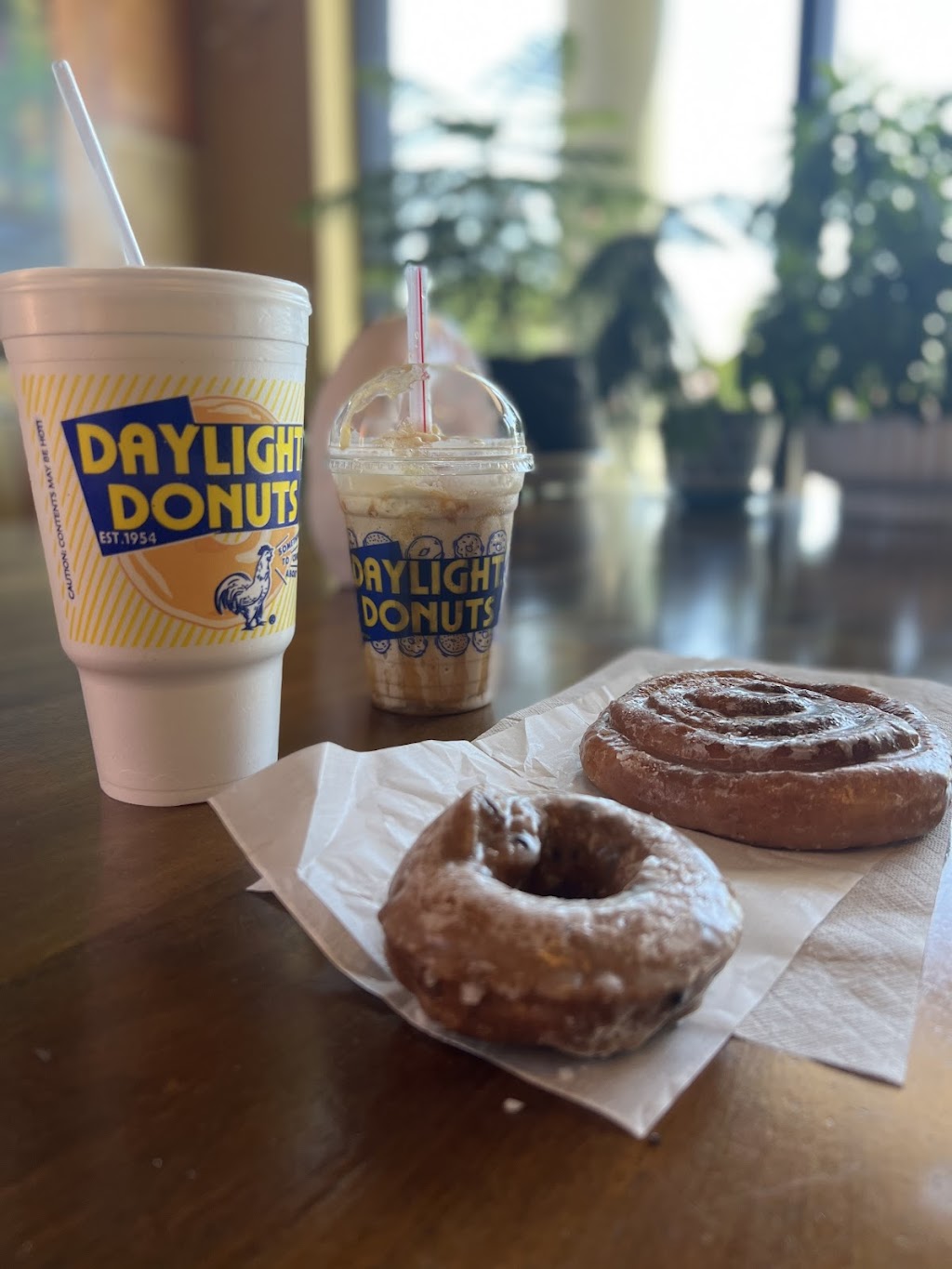 Daylight Donuts | 1300 12th Ave SE, Norman, OK 73071, USA | Phone: (405) 701-1490