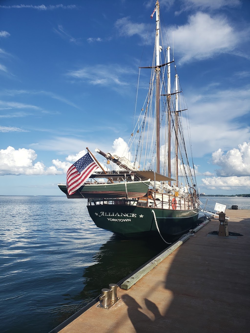 Yorktown Sailing Charters | 425 Water St, Yorktown, VA 23690, USA | Phone: (888) 316-6422