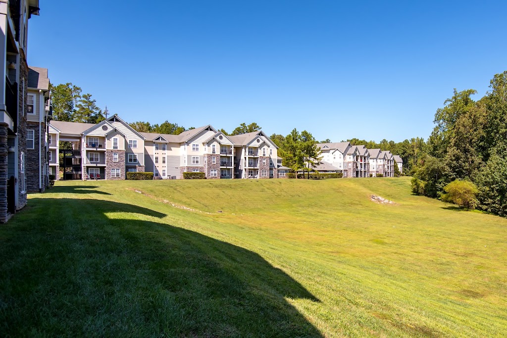 Overlooke at Simms Creek Apartments | 4730 Archean Way, Raleigh, NC 27616, USA | Phone: (919) 584-9496