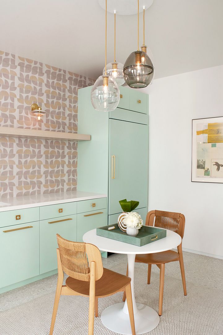 Dunn-Edwards Paints | 5480 S Valley View Blvd Suite 150, Las Vegas, NV 89118, USA | Phone: (702) 873-1649