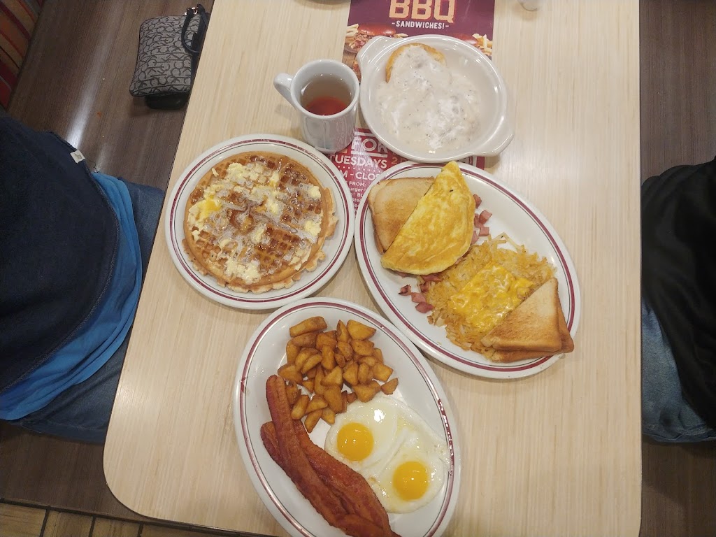 Huddle House | 775 E 3rd St, Jackson, GA 30233, USA | Phone: (770) 775-4068