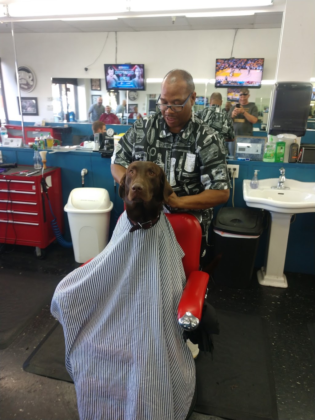 Fire Mountain Barber Shop | 2216 S El Camino Real, Oceanside, CA 92054, USA | Phone: (760) 637-2600