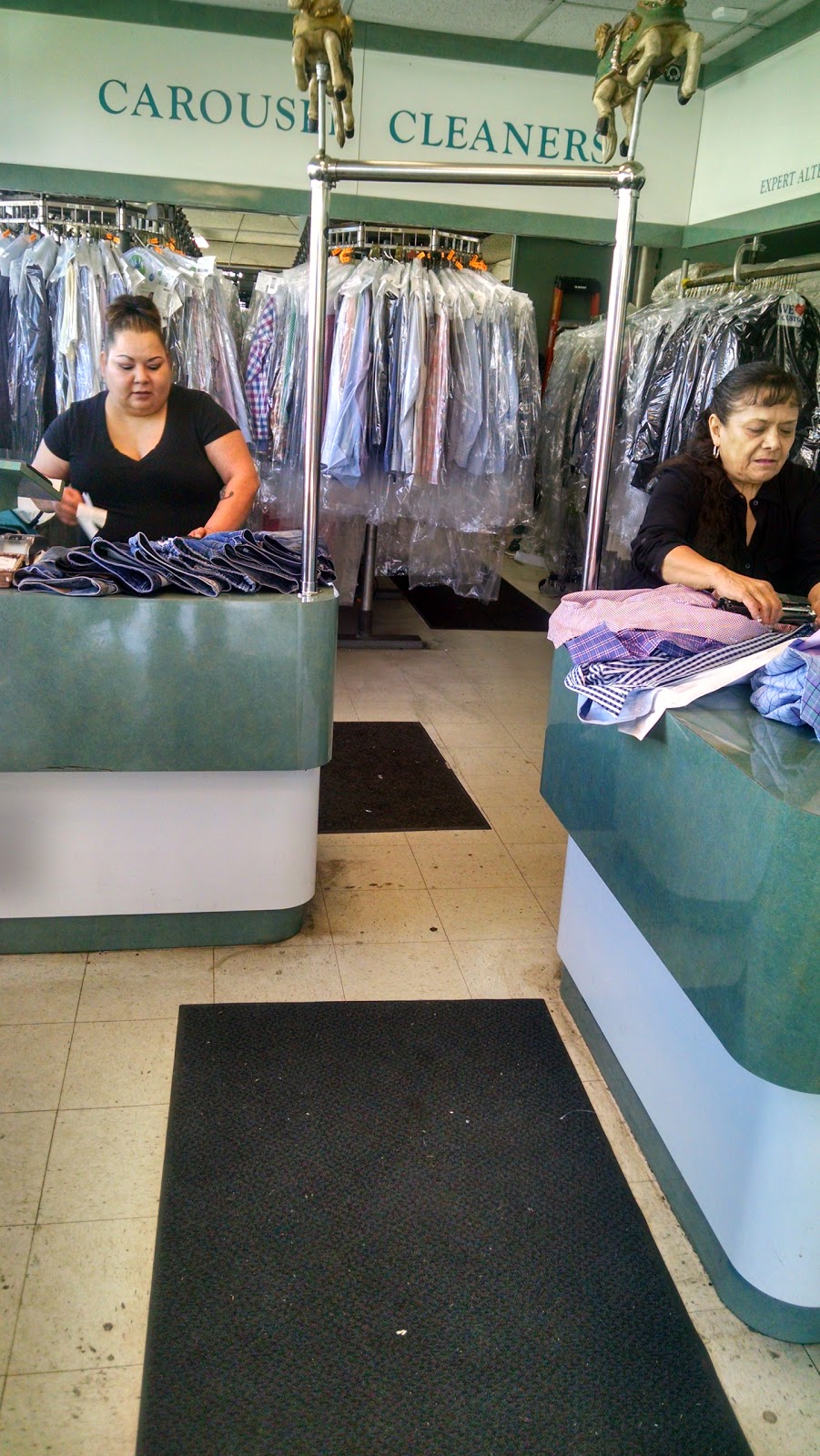 Carousel Cleaners | 4040 W 38th Ave, Denver, CO 80212, USA | Phone: (303) 477-1001